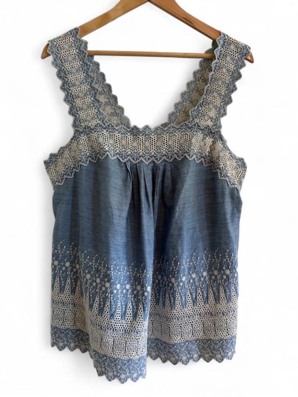 Gap 1969 Embroidered Chambray Eyelet Babydoll Tank Top Blue L Cottagecore Boho - Picture 2 of 8